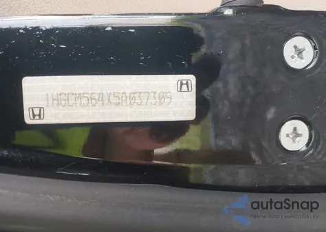 2005 Honda Accord 2.4 Lx из США, поврежденный, VIN 1HGCM564X5A037309